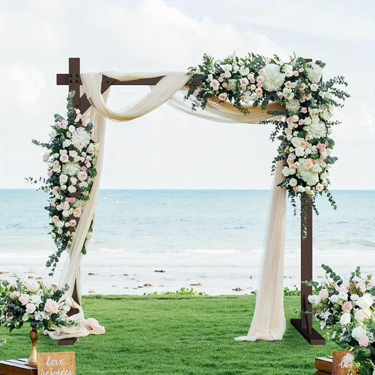 wooden wedding arch | Arco de boda de madera